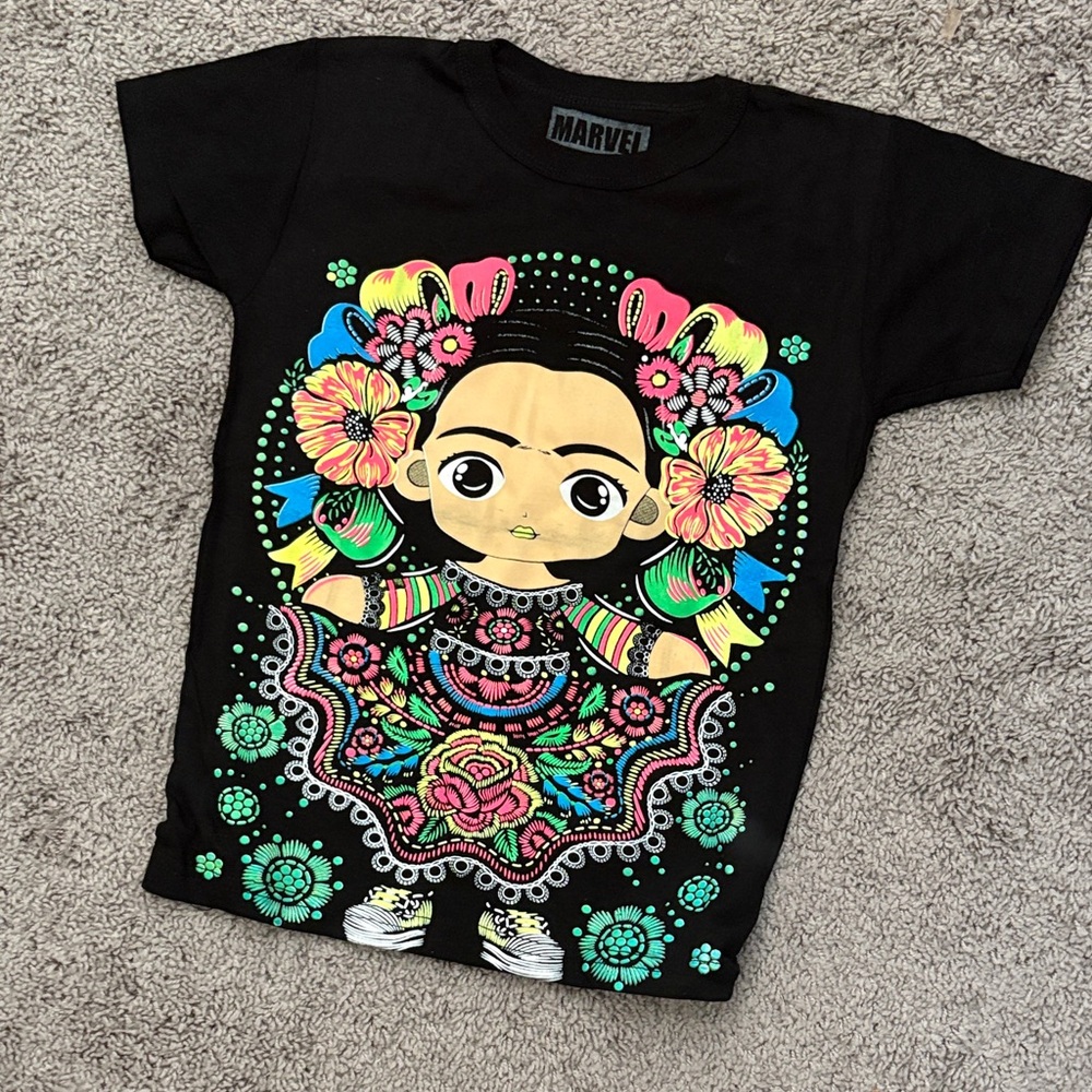 Marvel Black Kids Graphic Tee with Neon Floral Frida Art